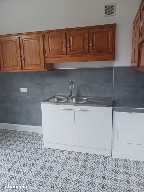Appartement 3 pièces 54 m² · à Jouy-en-Josas · 54 m² · 1 025 €