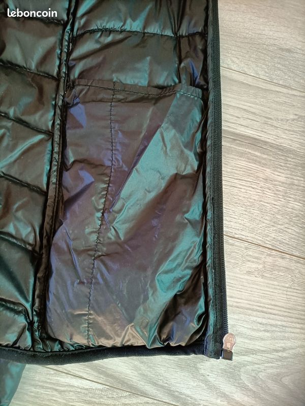 Blouson imperméable noir (image 7)