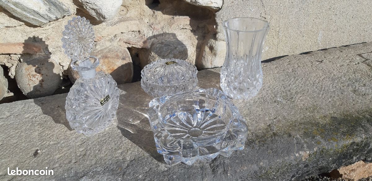 Ensemble objets cristal (image 1)