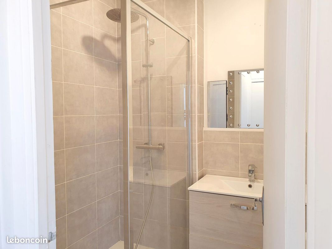 Appartement a louer lille - 3 pièce(s) - 72 m2 - Surfyn