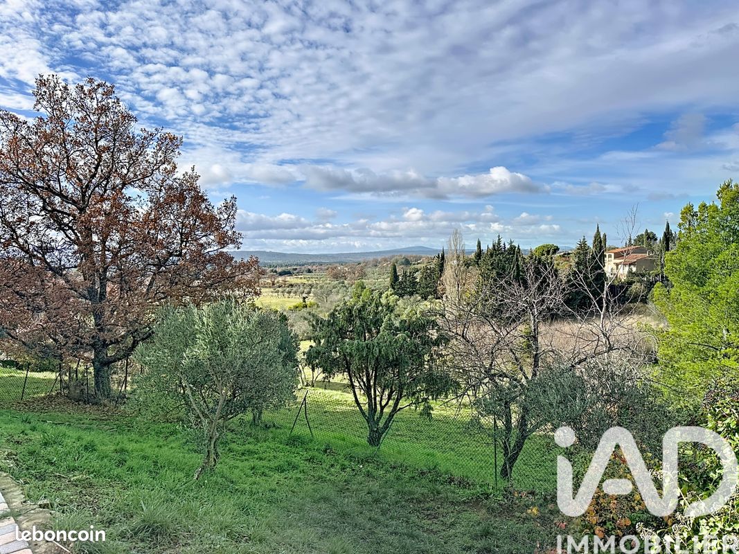 Maison 5 pièces 122 m² · à Aups · 122 m² · 379 000 €
