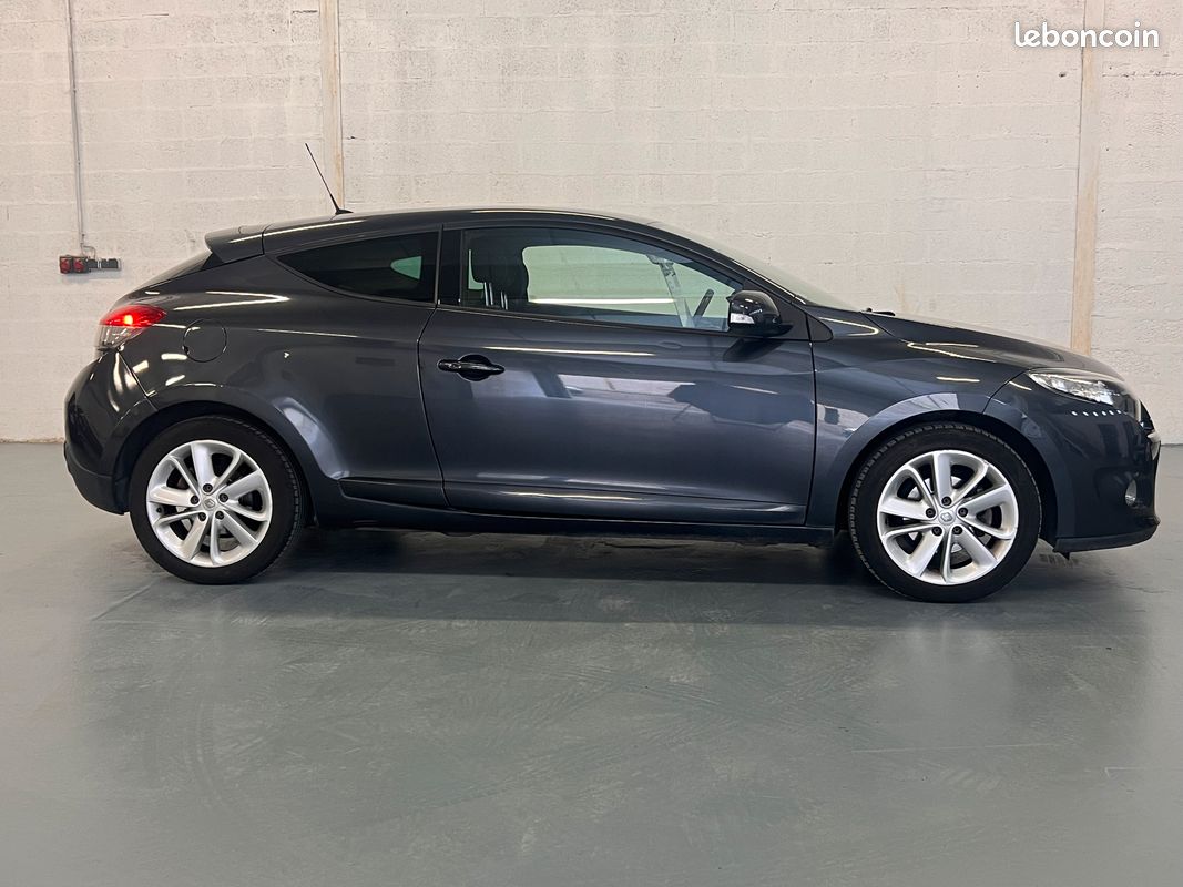 Renault Mégane III Coupé 1.2 TCe 115 Dynamique • GPS • Entretien suivi • Garantie (image 7)