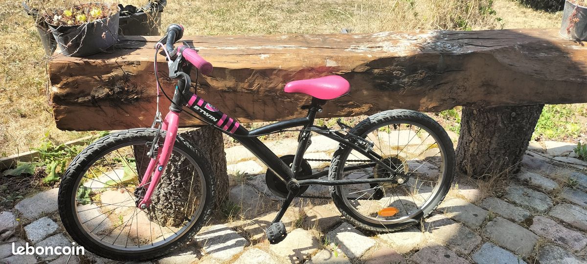 Vélo Bitwin 20 pouces très bon état fushia noir (image 1)