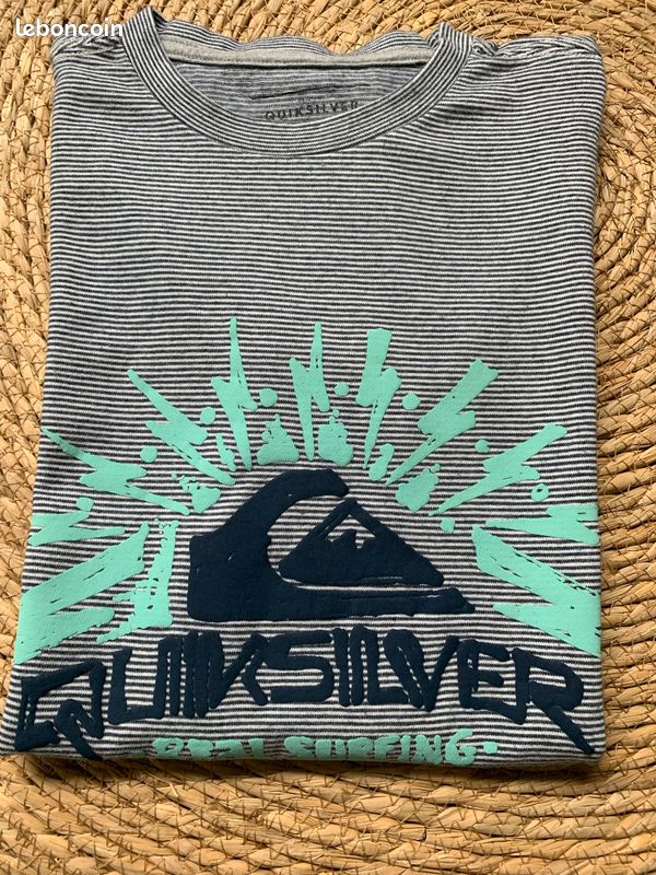 Tee shirt - Quiksilver - taille 12 ans - bon état (image 1)