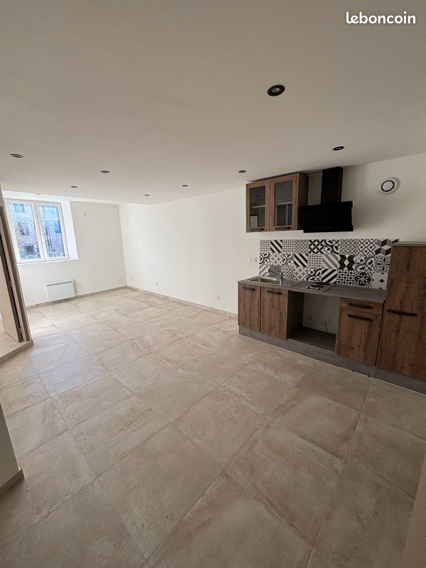 Appartement 2 pièces 46 m² · à Carpentras · 46 m² · 590 €/mois