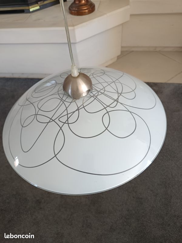 Luminaire (image 1)