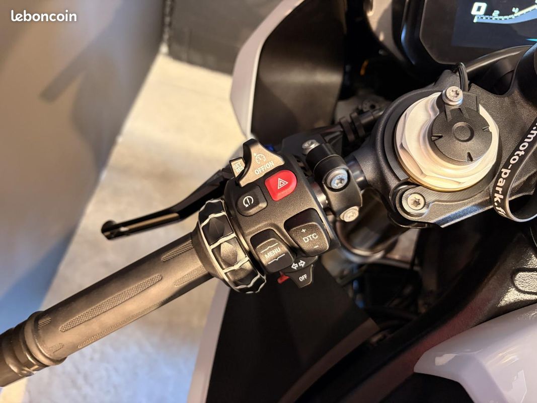 Bmw motorrad s1000 rr pack m extension de garantie + contrat entretien bmw (image 8)