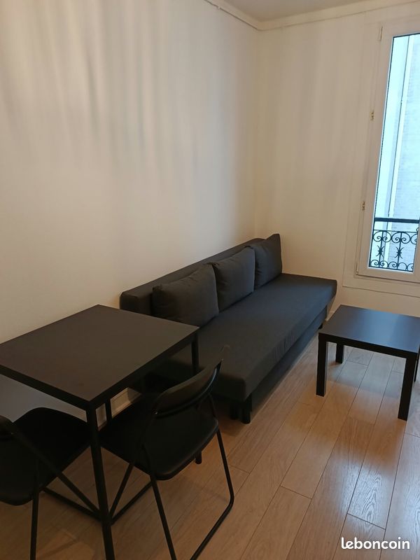 Appartement 1 pièce 17 m² · à Paris · 17 m² · 800 €/mois
