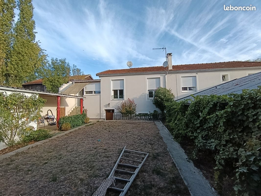 Maison 4 pièces 96 m² · à Dampmart · 96 m² · 298 000 €