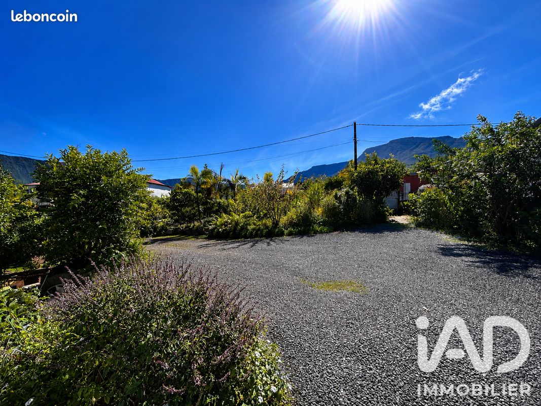 Terrain 669 m² · à Saint-Joseph · 669 m² · 118 730 €