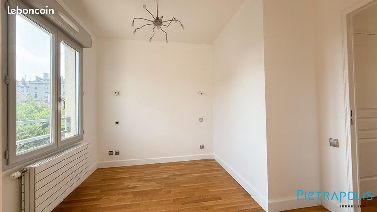 Maison de ville 6 pièces 142 m² — 20