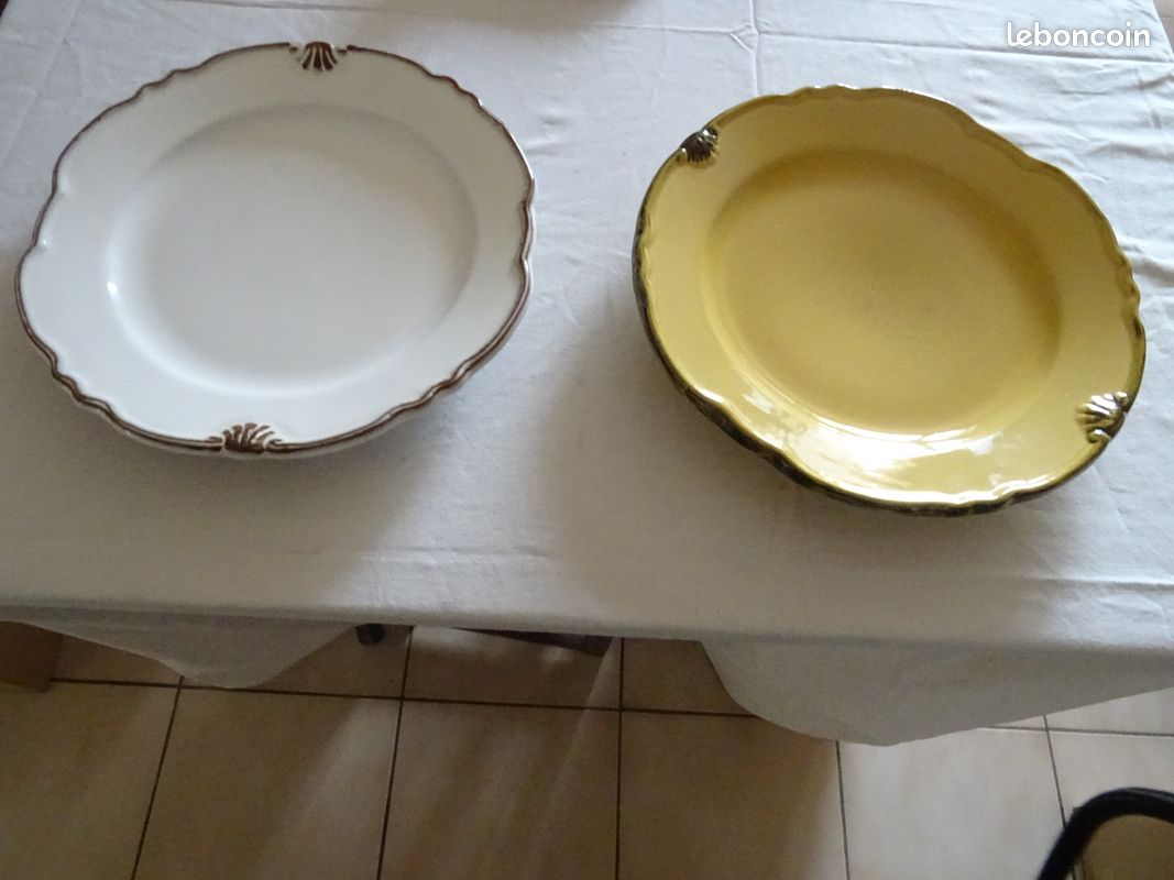 2 grands plats (image 1)