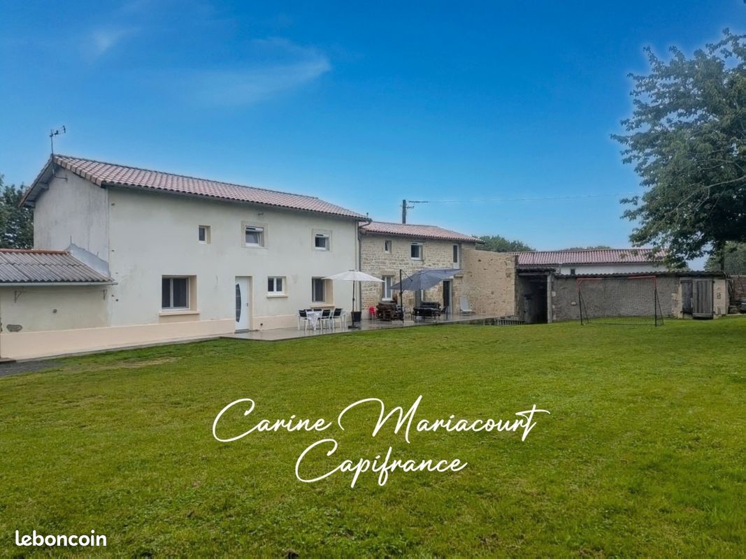 Maison 6 pièces 208 m² · à Souvigné · 208 m² · 249 500 €