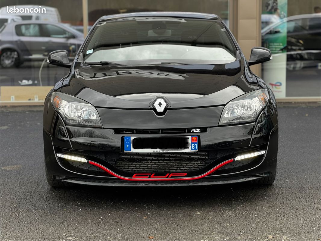 RENAULT Megane 3RS Coupe 2.0T 265ch BVM 6 KIT DISTRIBUTION ET VIDANGE OK / CHASSIS CUP / KIT SON BOSE / BOITE MECANIQUE / RADARS AR (image 5)