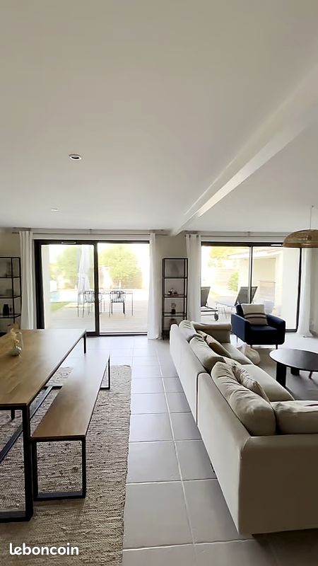 Maison 4 pièces 160 m² · à Saint-André-de-Cubzac · 160 m² · 1 570 €/mois