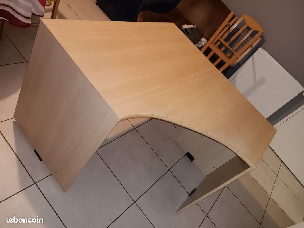 Bureau d’angle avec étagère amovible (image 1)