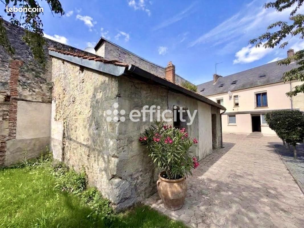 Maison 6 pièces 145 m² · à Braine · 145 m² · 180 000 €
