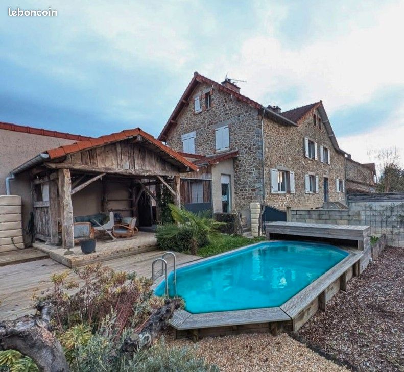 Maison 5 pièces 143 m² · à Le Palais-sur-Vienne · 143 m² · 228 000 €