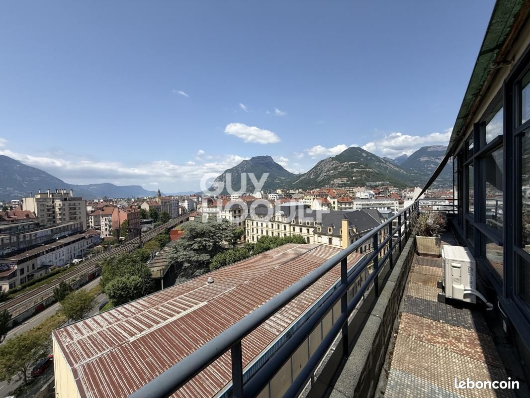Appartement 5 pièces 160 m² · à Grenoble · 160 m² · 590 000 €
