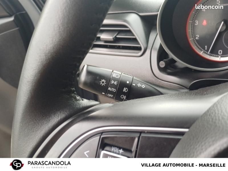 Suzuki Swift 1.2 Dualjet Hybrid 83ch Privilège (image 9)