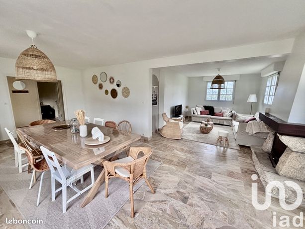 Maison 8 pièces 173 m²