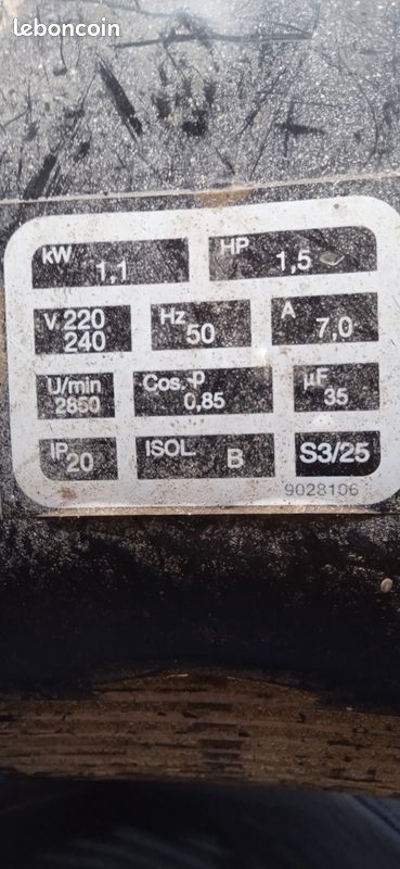 Un moteur électrique pour compresseur d'air (image 7)