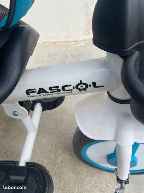FASCOL Tricycle évolutif très bon état URGENT (image 4)