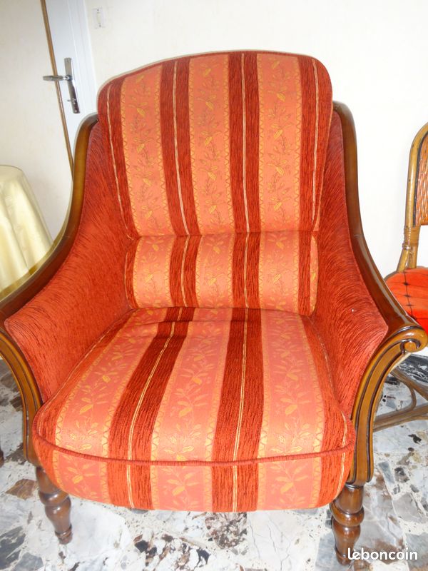 Canapé et 2 fauteuils confortables (image 5)