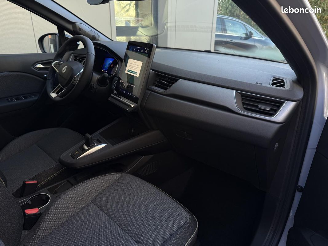 RENAULT SYMBIOZ E-Tech FULL Hybride 160 TECHNO - PACK HIVER-HAYON ELEC-ROUE DE SECOURS (image 11)