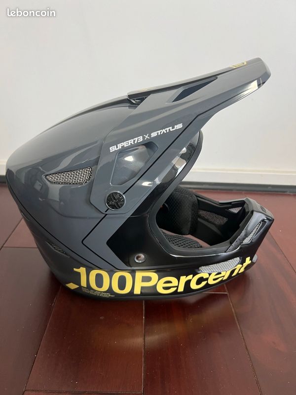 Status × super73 full-face bicycle helmet, size L/ Downhill/BMX
Carby/Charcoal (image 10)