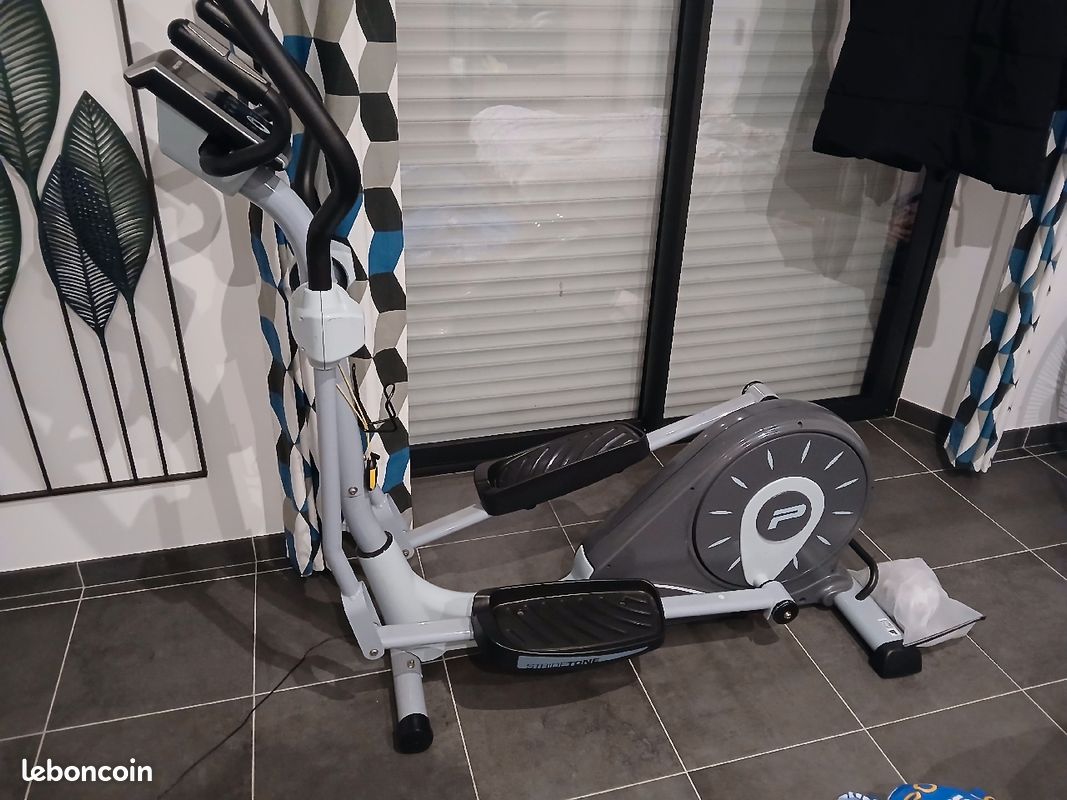 Domyos Elliptical Trainer Velo Elliptique Proform 700 Vélo