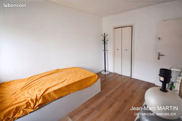 Appartement 4 pièces 65 m² — 9