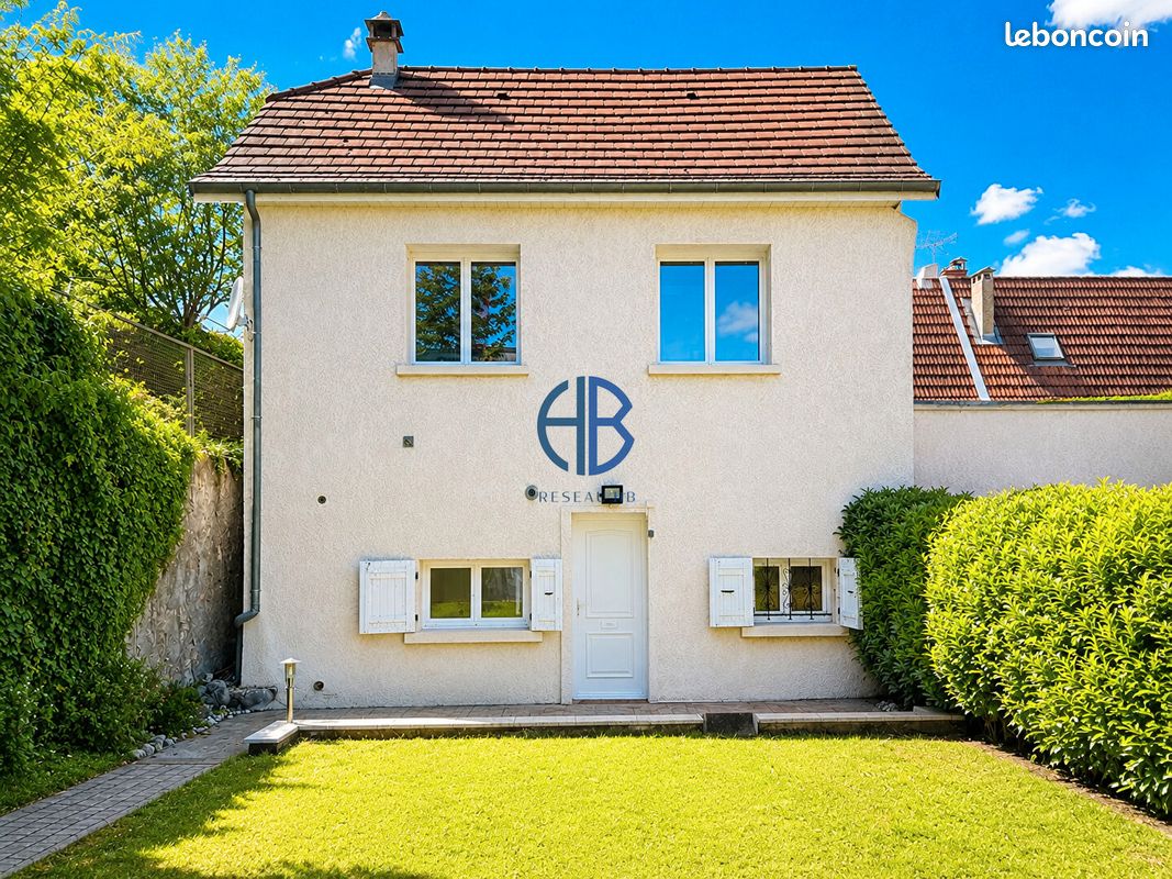 Maison 5 pièces 102 m² · à Les Avenières Veyrins-Thuellin · 102 m² · 210 000 €