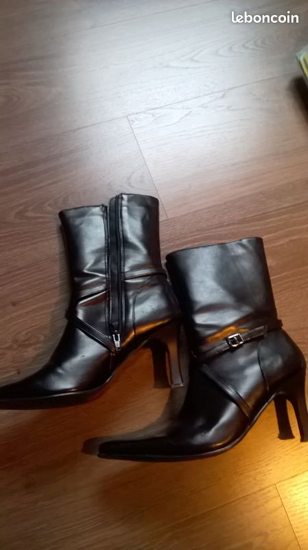 Bottines bottes noires talons neuves (image 1)