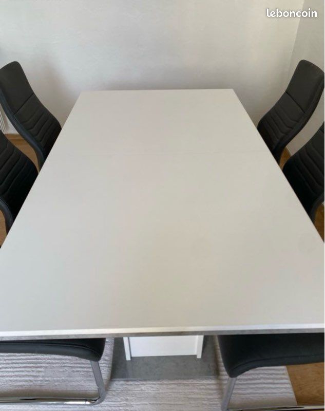 Table à manger (image 1)