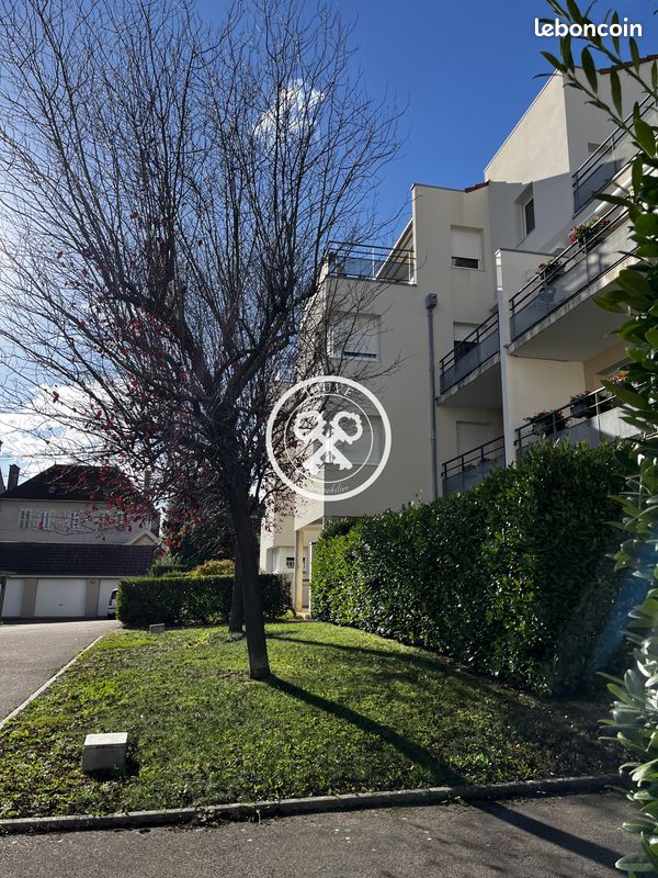 Appartement 3 pièces 69 m² · à Sainte-Savine · 69 m² · 840 €/mois