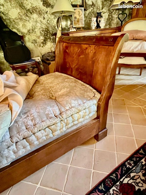 Mobilier ancien lit de repos (image 4)