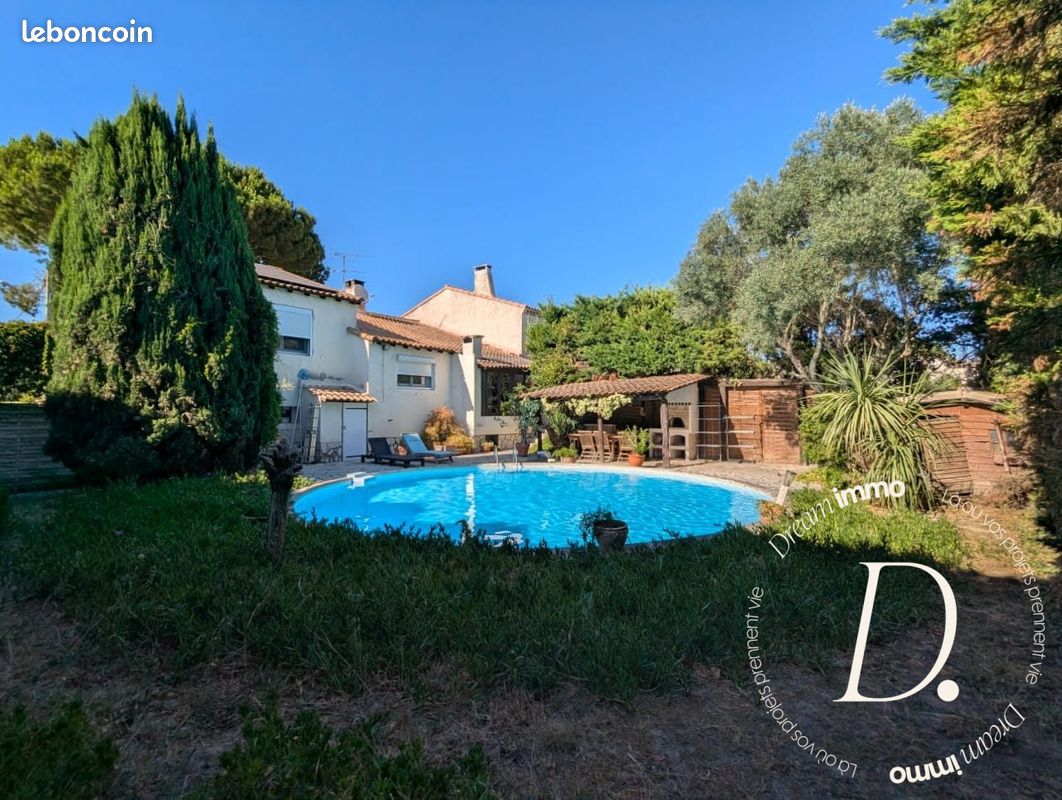 Maison 5 pièces 102 m² · à Arles · 102 m² · 285 000 €