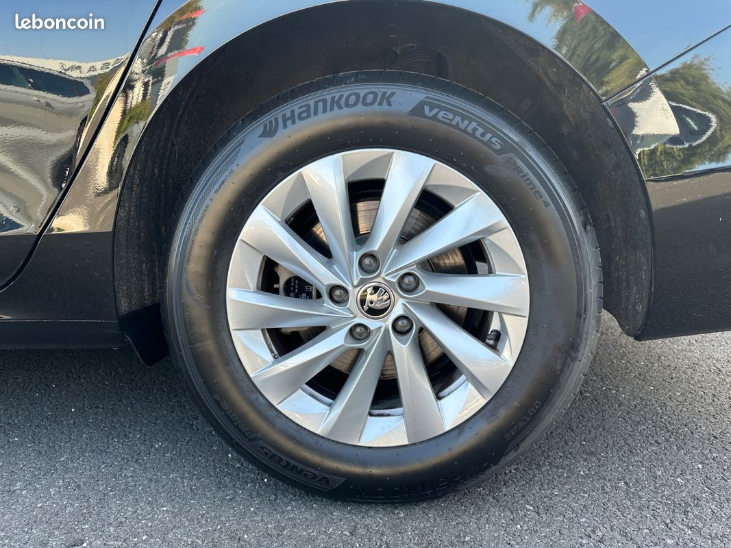 SKODA Superb Berline 1.5 TSI mHEV 150 ch ACT DSG7 Selection (image 18)