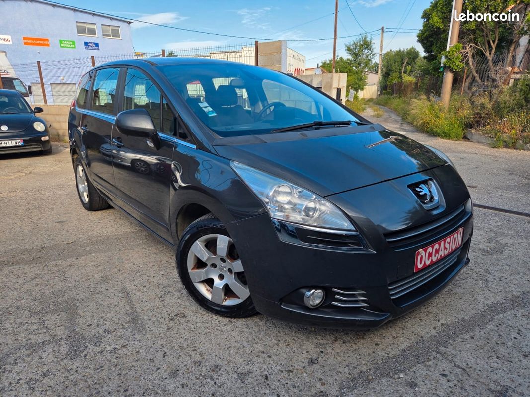 Peugeot 5008 1l6 hdi 112ch (image 1)