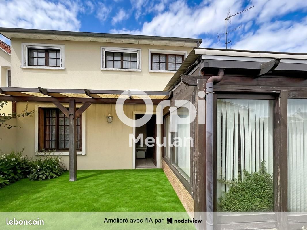 Maison 4 pièces 75 m² · à Les Mureaux · 75 m² · 220 000 €