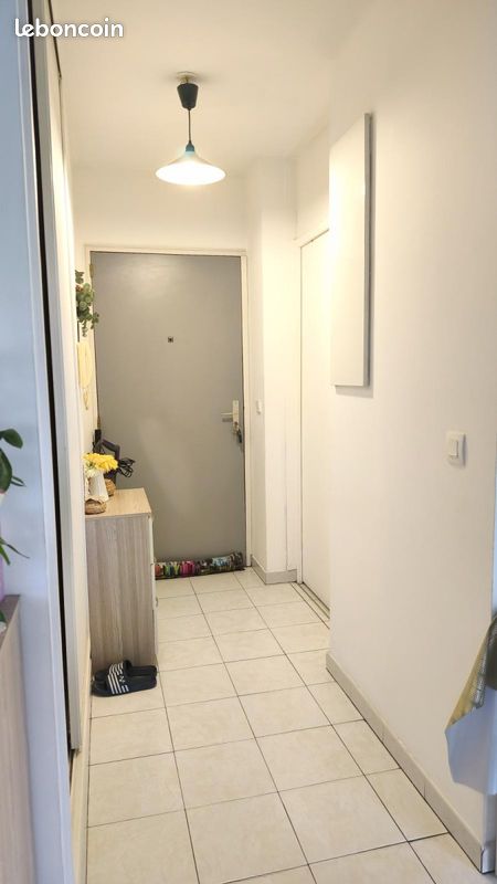 Appartement 1 pièce 27 m² · à Marseille · 27 m² · 680 €/mois