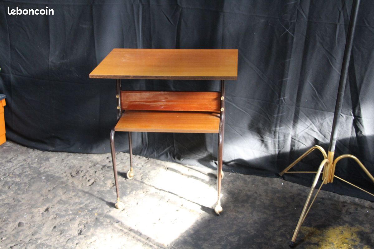 Lampe De Table Italienne Du Milieu Du Siècle Dernier En Laiton Et Marbre Ann%c3%a9es 50