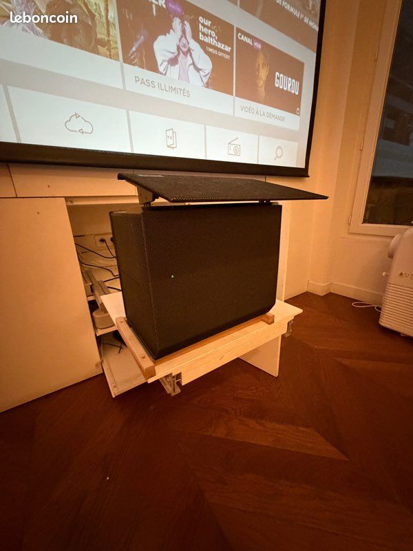 Vidéo projecteur - Panasonic (image 2)