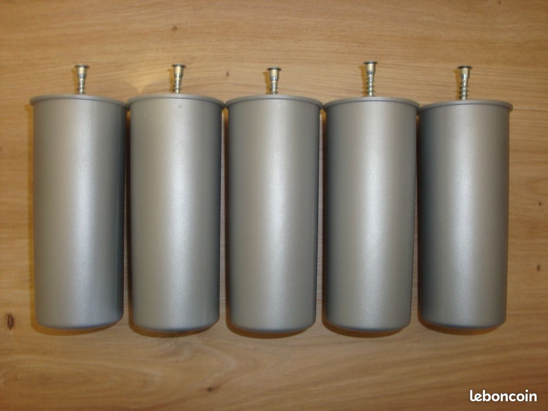 Lot de 5 pieds cylindriques creux pour meuble en PVC Ø 55 à 60 x H 140 mm (image 1)