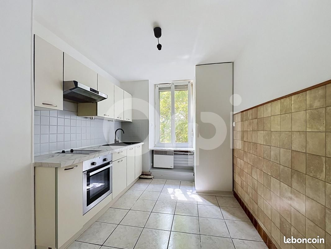 Appartement 1 pièce 23 m² · à Mulhouse · 23 m² · 400 €