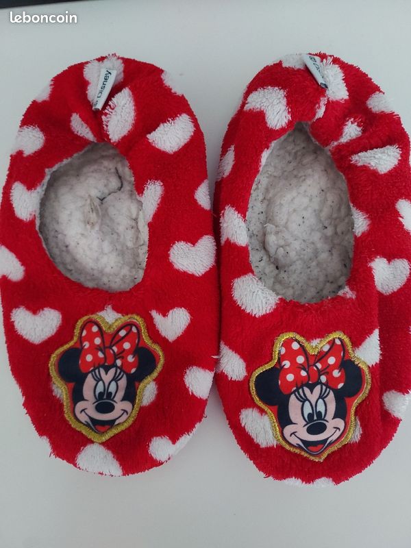 Chaussons fille Minnie taille 30 (image 1)