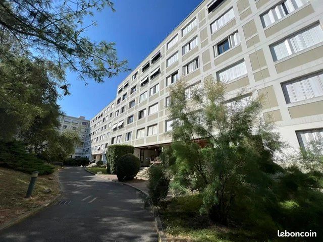 Appartement 3 pièces 65 m² · à Chevilly-Larue · 65 m² · 262 000 €