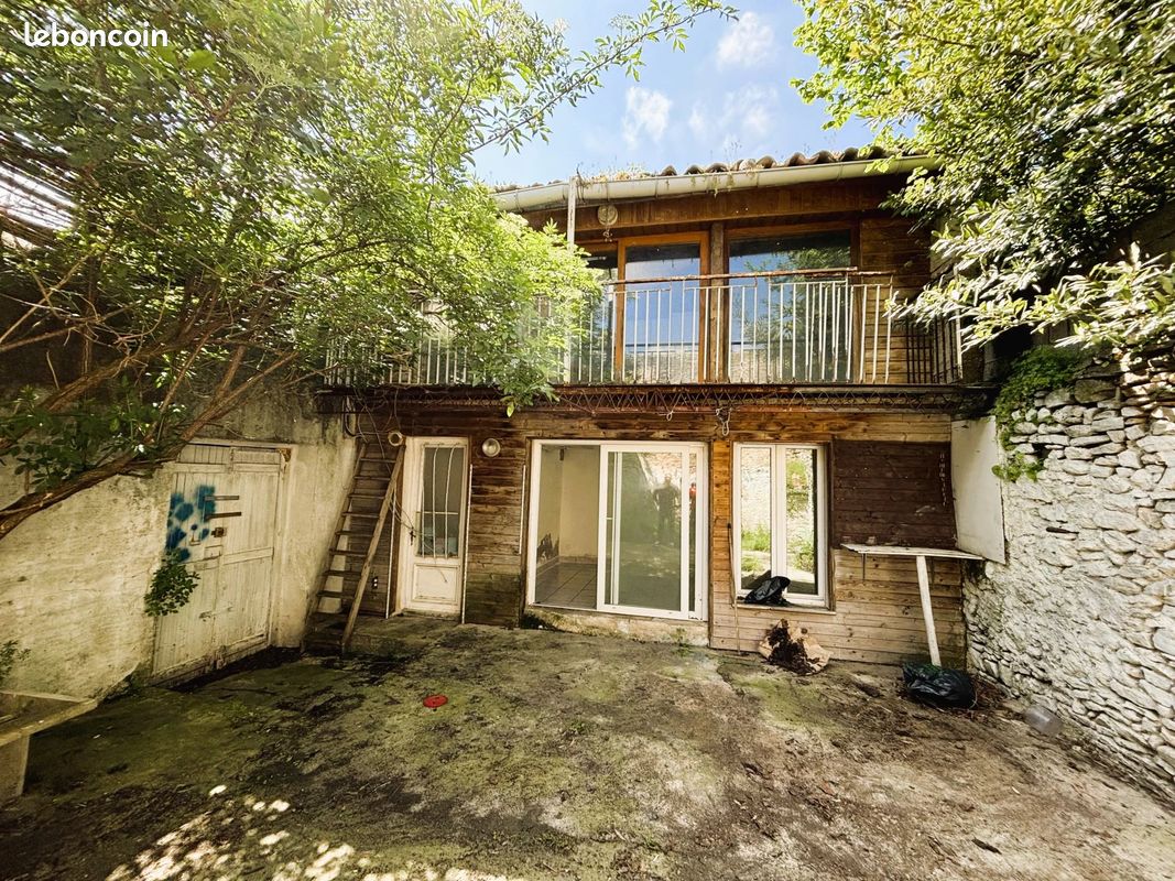 Maison 4 pièces 66 m² · à Trausse · 66 m² · 65 000 €