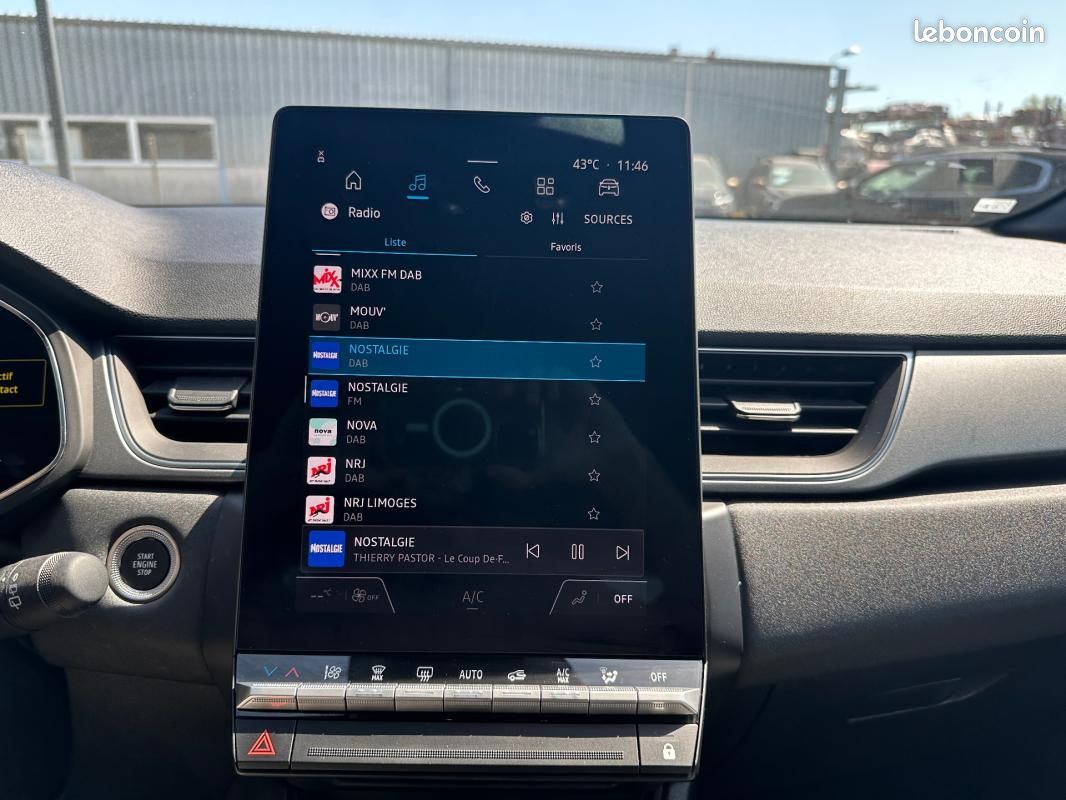 Renault Captur E-Tech full hybrid 145 ch Techno (image 19)